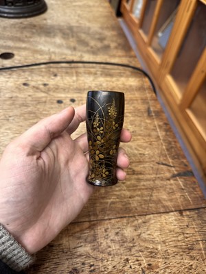 Lot 10 - A fine Japanese lacquered black persimmon wood whisk holder, Edo period - Meiji era, 19th century