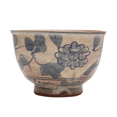 Lot 72 - Three Japanese tea bowls (chawan), Meiji period or later