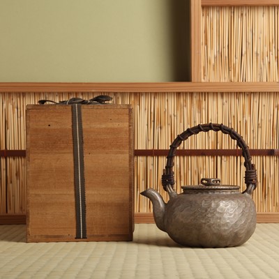 Lot 14 - A Japanese Banko ware silver imitation teapot (kyūsu), Meiji-Showa period