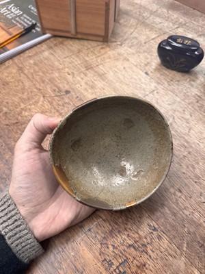 Lot 12 - A fine Japanese Ko-Karatsu tea bowl (chawan), Momoyama - Edo period, 16th - 17th century