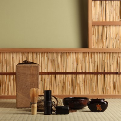 Lot 17 - A Japanese tea ceremony travelling set, Edo - Meiji period