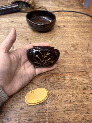 Lot 17 - A Japanese tea ceremony travelling set, Edo - Meiji period