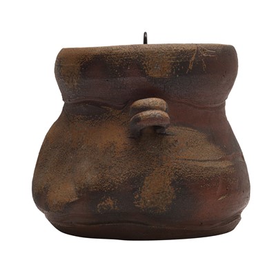 Lot 16 - A Japanese Bizen waterpot (mizusashi), Momoyama - Edo period