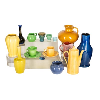 Lot 39 - Ashtead Potters, Moorcroft, Liberty and other ceramics