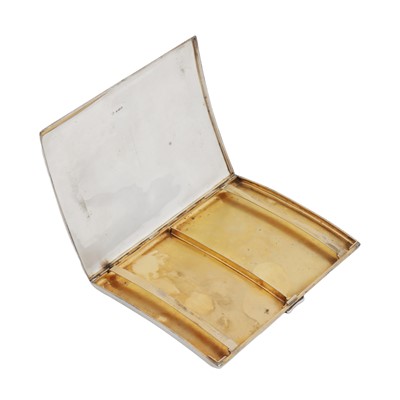 Lot 68 - French or German with import marks for London 1935 by Alfred Dunhill