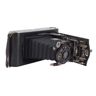 Lot 68 - Cherry Kearton's Kodak 3A Autographic Special Model B
