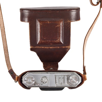 Lot 68 - Cherry Kearton's Kodak 3A Autographic Special Model B