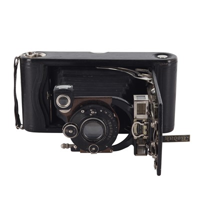 Lot 68 - Cherry Kearton's Kodak 3A Autographic Special Model B