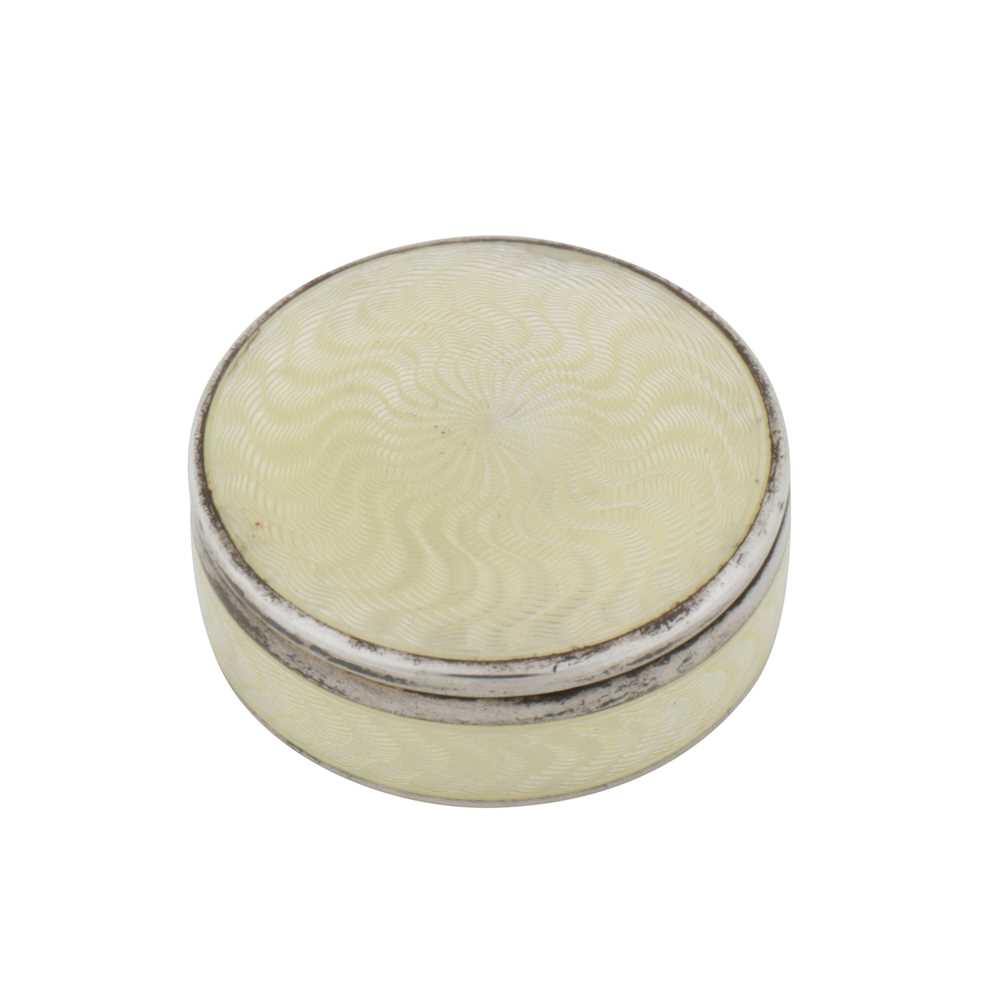 Lot 9 - Vienna, with import marks for London 1922 by HC Freeman