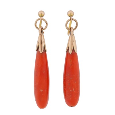 Lot 93 - A pair of coral pendant earrings