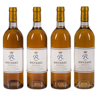 Lot 129 - Château Rieussec Bordeaux Blanc 1985 - 4 bottles