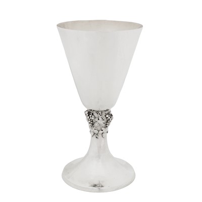 Lot 335 - London 1930 by Charles Boyton and Sons