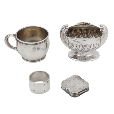 Lot 490 - A mixed group of sterling silver