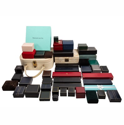 Lot 273 - A collection of jewellery boxes