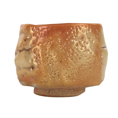 Lot 71 - A Japanese Shino ware sake cup (guinomi) by Tomio Suzuki (Japanese, b. 1948, Kyoto)