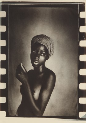 Lot 254 - Vee Speers (b.1962)