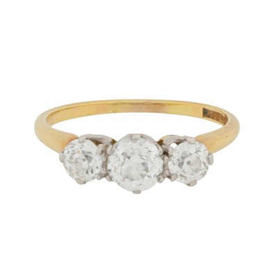 Lot 205 - A diamond three stone ring