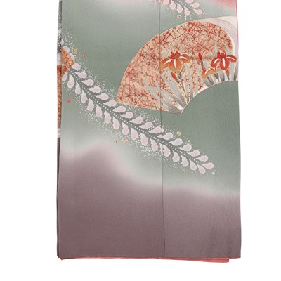 Lot 68 - A fine Japanese silk 'tsujigahana' furisode kimono by Suizan Kobo