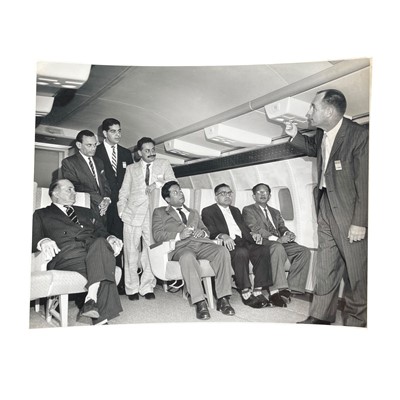 Lot 52 - Pakistan International Airlines