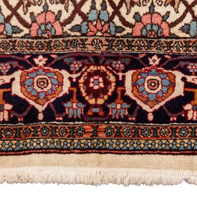 Lot 20 - A fine Veramin rug, north Persia