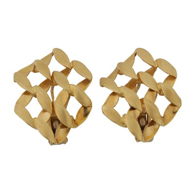 Lot 251 - Chiampesan | A pair of geometric earrings