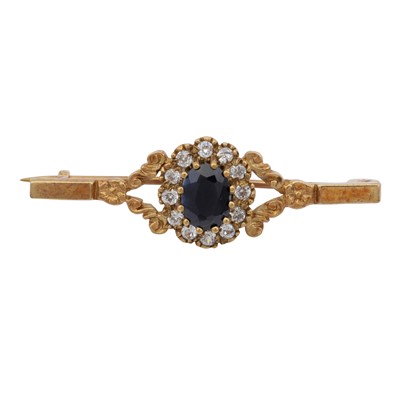 Lot 48 - A sapphire and paste brooch