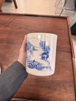 Lot 3 - A Chinese blue and white brush pot, bitong, Qing dynasty, Kangxi period