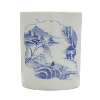 Lot 3 - A Chinese blue and white brush pot, bitong, Qing dynasty, Kangxi period