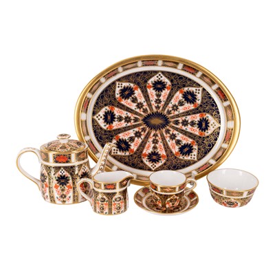 Lot 201 - A miniature 1128 Royal Crown Derby Imari pattern tea service and tray