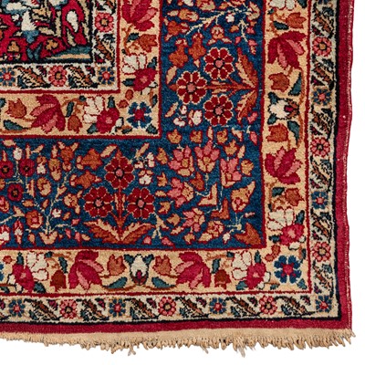 Lot 22 - A fine Kirman prayer rug, south Persia
