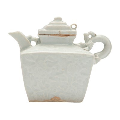 Lot 291 - A Chinese qingbai wine pot and cover, Yuan dynasty