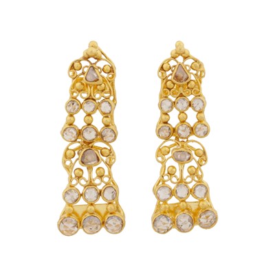 Lot 217 - A pair of diamond pendent earrings