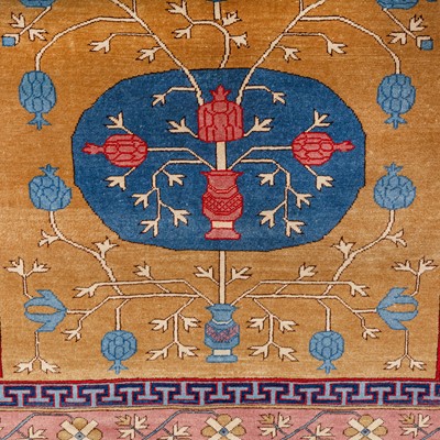 Lot 95 - A fine Khotan kelleh, east Turkestan