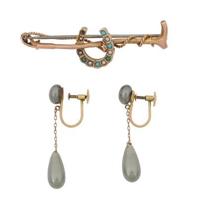 Lot 38 - A gem set brooch and a pair of grey pearl earrings