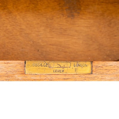 Lot 32 - Hobbs & Co. limed oak kneehole desk