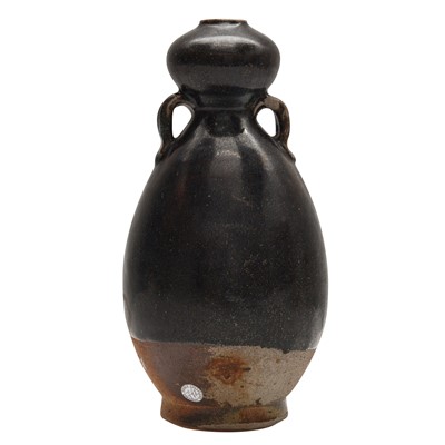 Lot 280 - A Chinese black-glazed twin-handled double-gourd jar, Northern Song dynasty