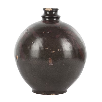 Lot 277 - A Chinese black-glazed russet-decorated wine jar, Northern Song / Jin dynasty