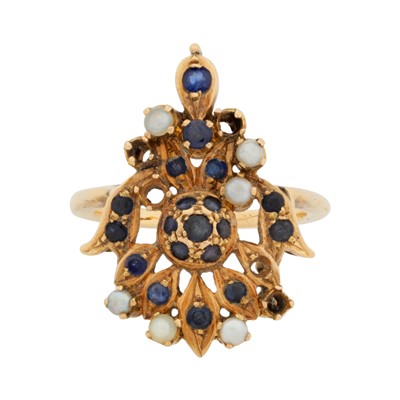Lot 2 - A sapphire and seed pearl ring