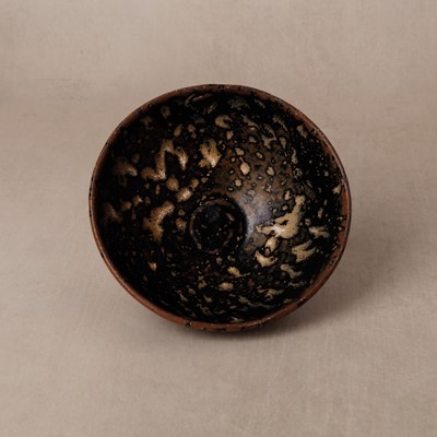 Lot 458 - A Chinese Jizhou 'tortoiseshell' bowl, Song dynasty bowl