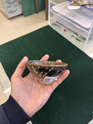 Lot 458 - A Chinese Jizhou 'tortoiseshell' bowl, Song dynasty bowl