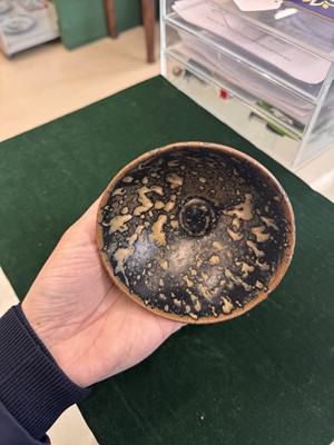 Lot 458 - A Chinese Jizhou 'tortoiseshell' bowl, Song dynasty bowl