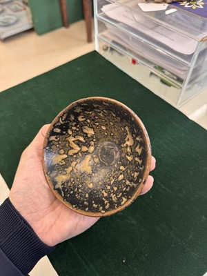 Lot 458 - A Chinese Jizhou 'tortoiseshell' bowl, Song dynasty bowl