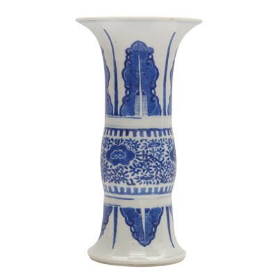 Lot 323 - A Chinese blue and white 'gu' vase, Qing dynasty, 19th century