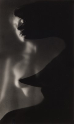 Lot 37 - Ruth Bernhard (1905-2006)