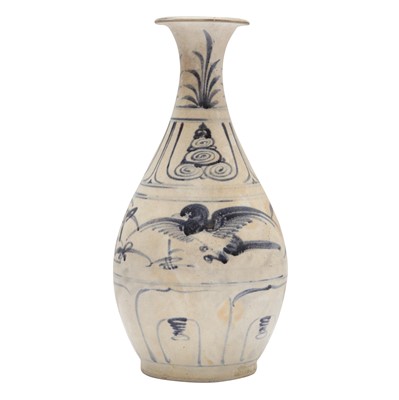 Lot 341 - A Vietnamese blue and white vase from the Hoi An cargo, Binh ty ba, Le dynasty, 15th-16th century
