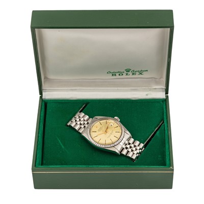 Lot 19 - Rolex 'Datejust' Bracelet Watch