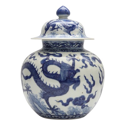 Lot 748 - A Chinese blue and white 'dragon' jar and cover, 20th century