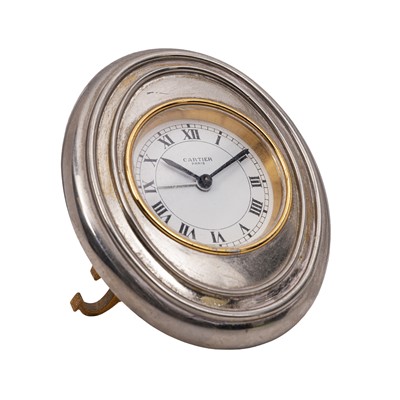Lot 40 - A Cartier strut clock, silver plated, serial 751106072