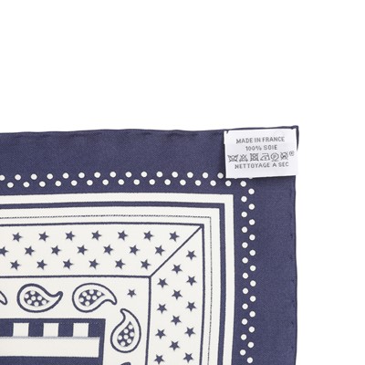 Lot 6 - Hermes 'Sangles en Zigzag' Bandana 55
