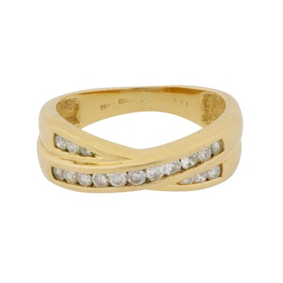 Lot 267 - A diamond ring